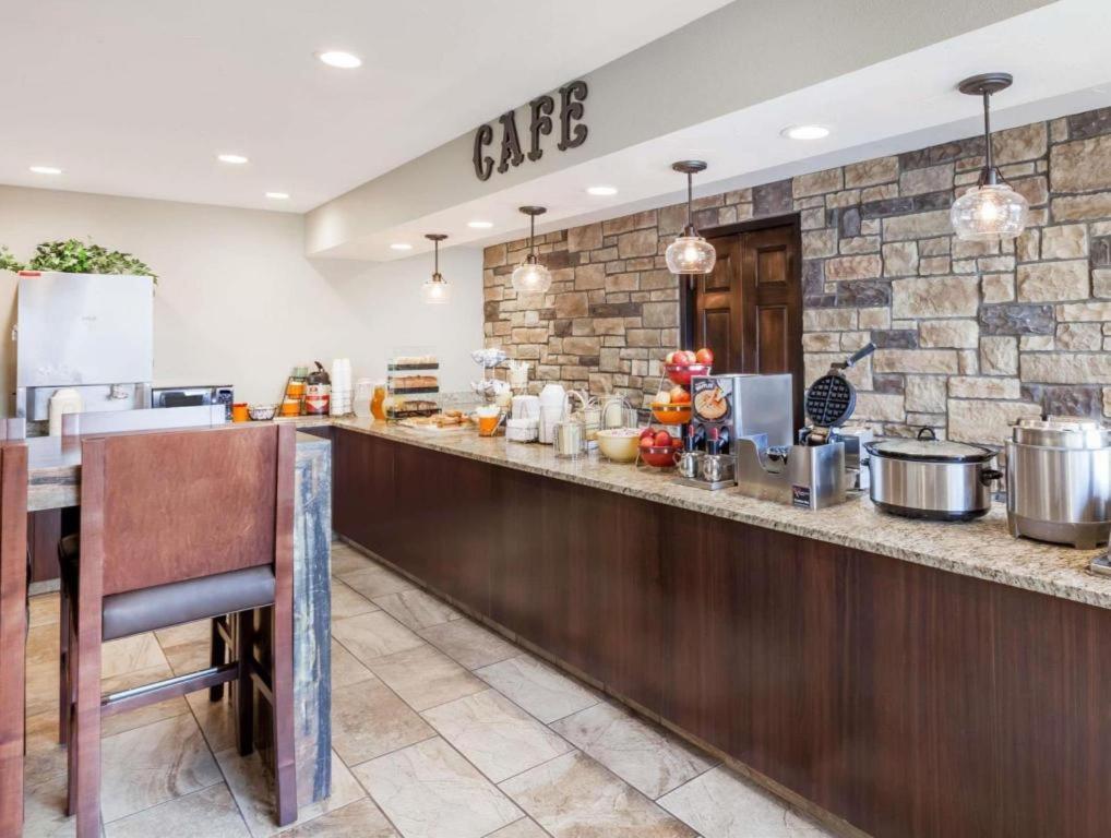 Days Inn Springfield South Εξωτερικό φωτογραφία