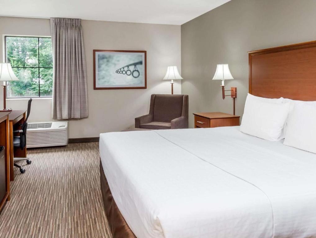 Days Inn Springfield South Εξωτερικό φωτογραφία