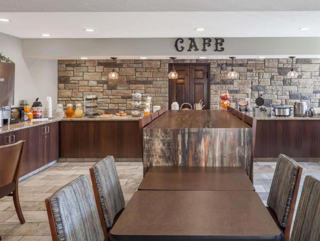 Days Inn Springfield South Εξωτερικό φωτογραφία